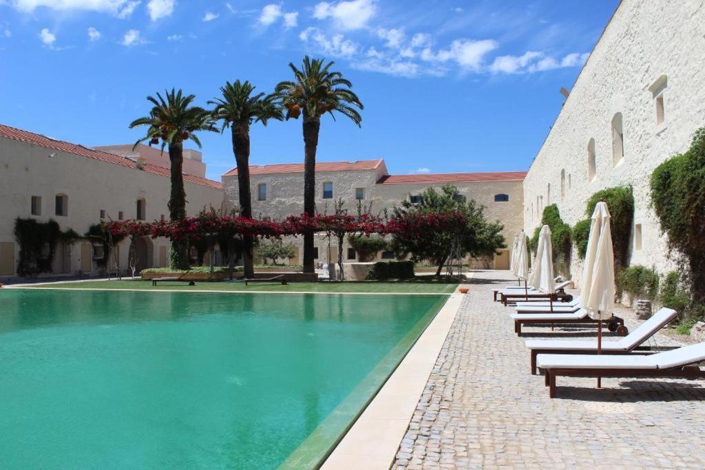 Nova Casa Com Piscina No Convento Das Bernardas ตาวิรา ภายนอก รูปภาพ